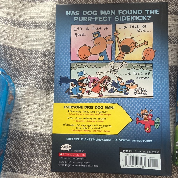 Dog Man by Dav Pilkey creator of captain underpants books - Picture 2 of 9